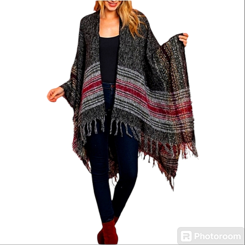 GORGEOUS BOHO STYLE SHRUGS WITH TASSEL HEMLINE... BOUTIQUE ITEM NEW